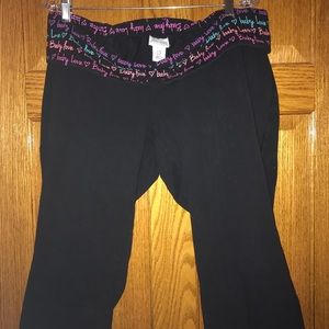 Motherhood maternity capris